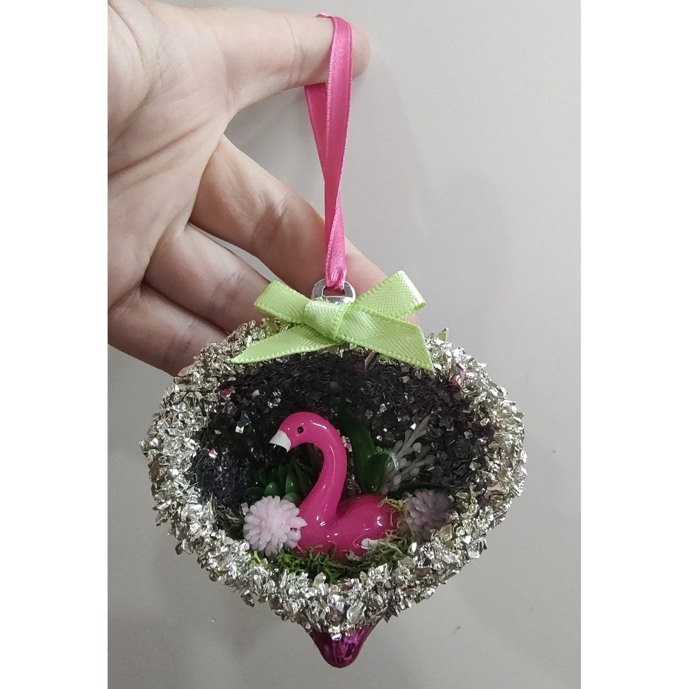 Flamingo Christmas Ornament Handmade Vtg Style OOAK Shatterproof Diorama O9